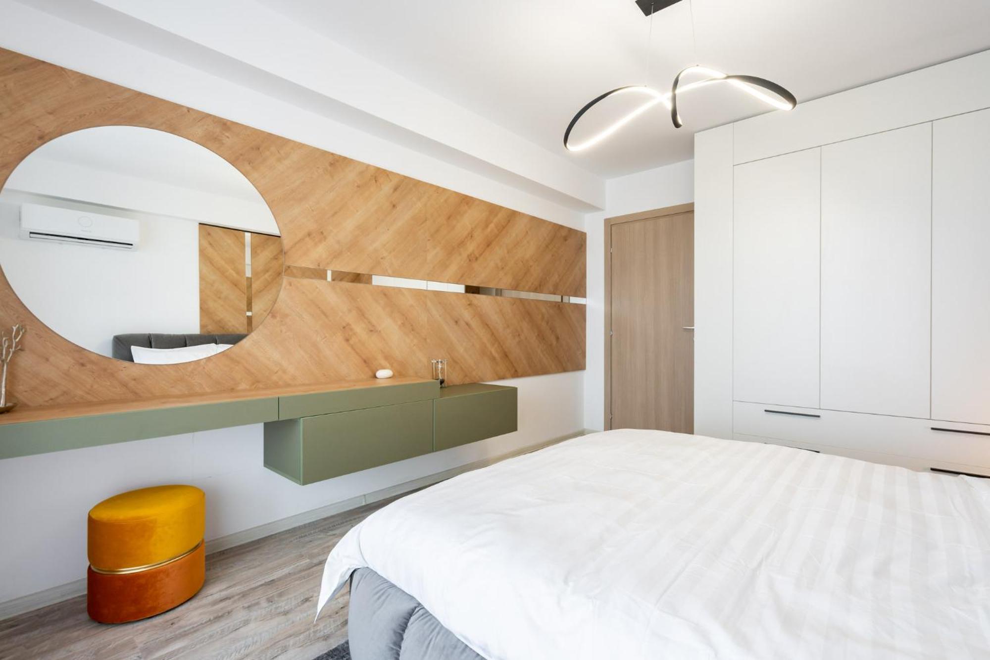 Classy Sassy - Elegant Escape In Timpuri Noi Bucareste Exterior foto